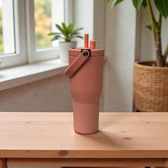 BRUMATE Other - BrüMate Resa 35oz + Magnetic Straw Cover